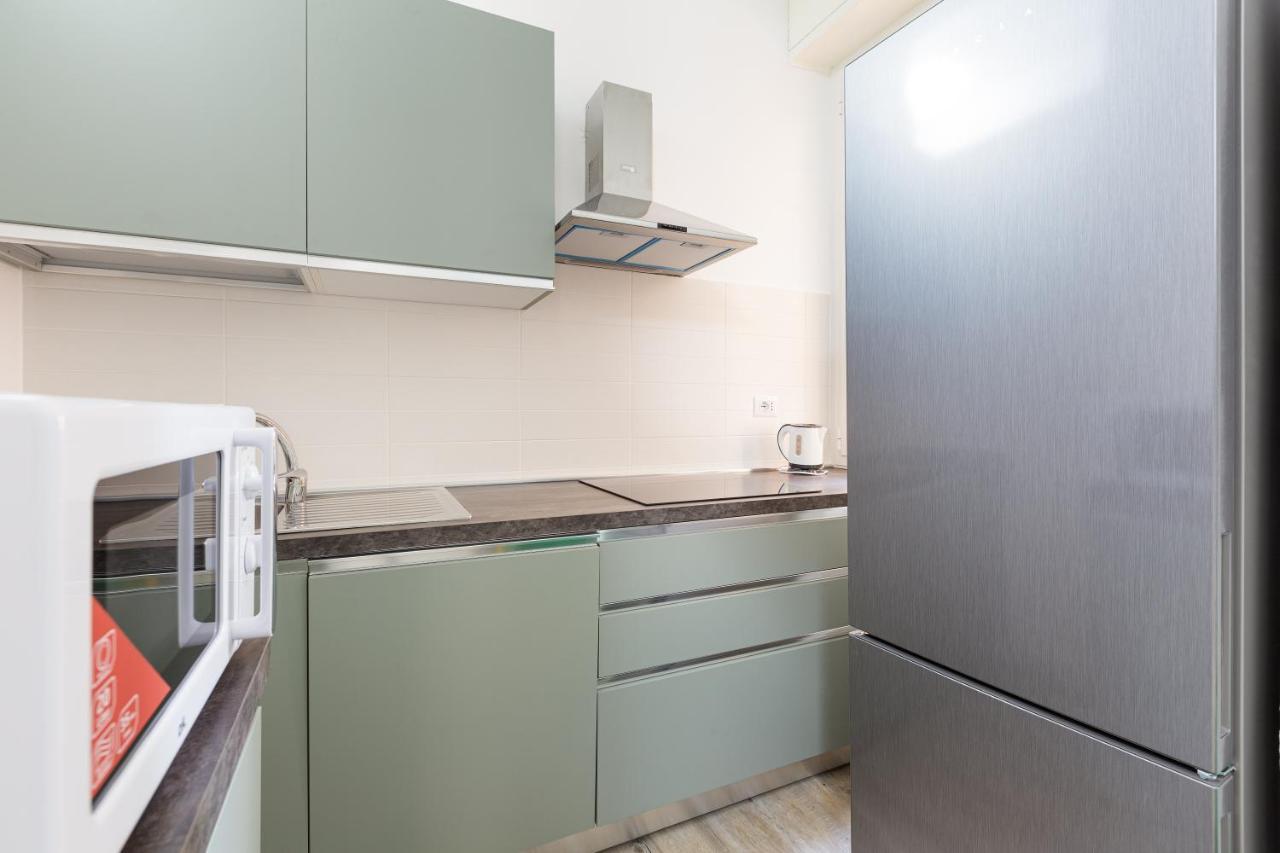 Cagnola Cozy Apartament With Balcony Milano Eksteriør billede